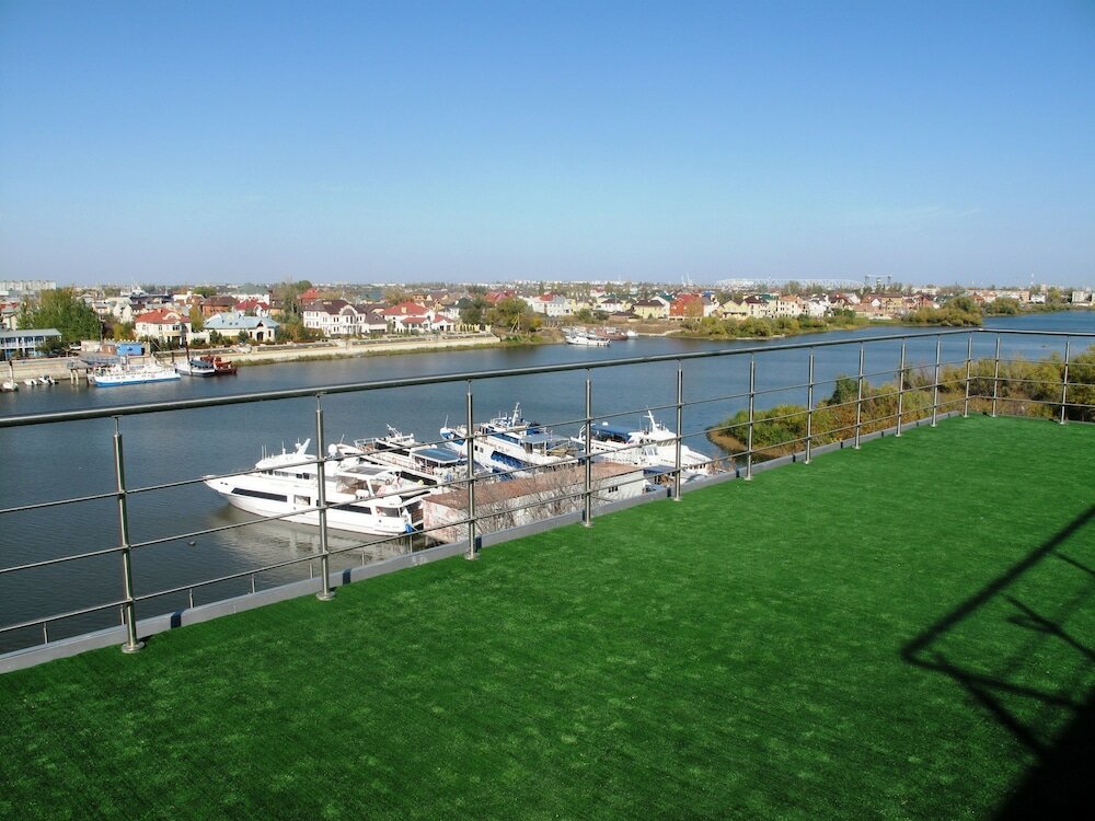 Гостиница Золотой Затон Астрахань