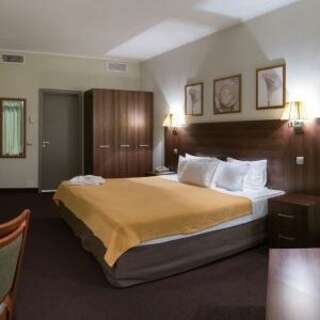 Гостиница Золотой Затон Астрахань Делюкс-4