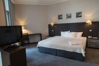 Гостиница Золотой Затон Астрахань Studio, 1 Double Bed-1