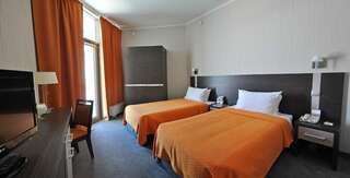 Гостиница Золотой Затон Астрахань Apartment, 2 Twin Beds-1