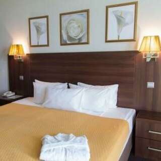 Гостиница Золотой Затон Астрахань Делюкс-1