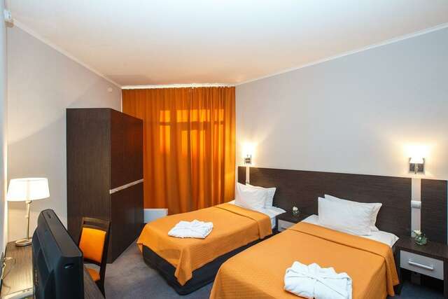 Гостиница Золотой Затон Астрахань-200